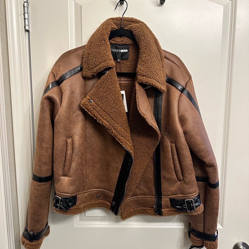 Fashion Nova Tan Faux Shearling Coat *BRAND NEW*